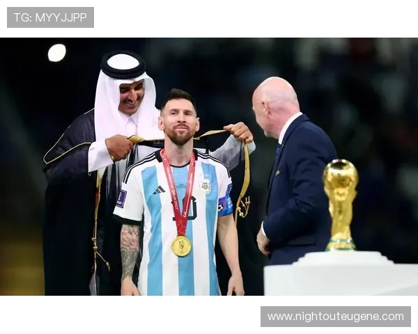 梅西带领阿根廷夺得世界杯荣耀，传奇足球生涯再添光辉成就