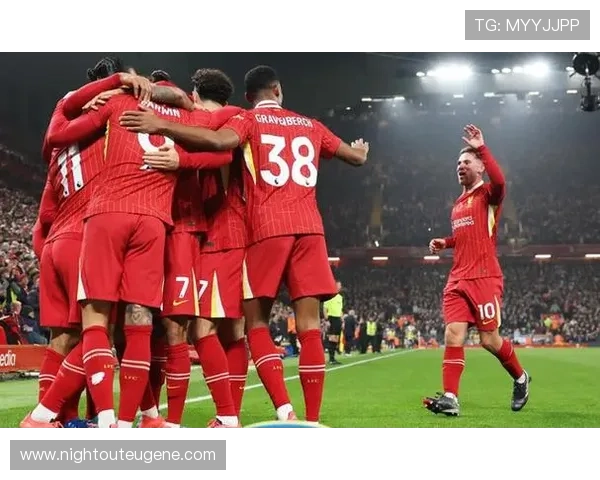 曼城阵容老化隐现:更新节奏滞后对争冠形势产生影响 曼城阵容老化隐现:更新节奏滞后对争冠形势产生影响